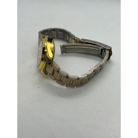 Seiko Vintage Gold‎ Tone Quartz Ladies Watch Stainless Steel Back